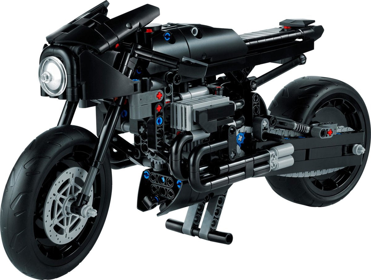 LEGO 21455 The Batman Batcycle
