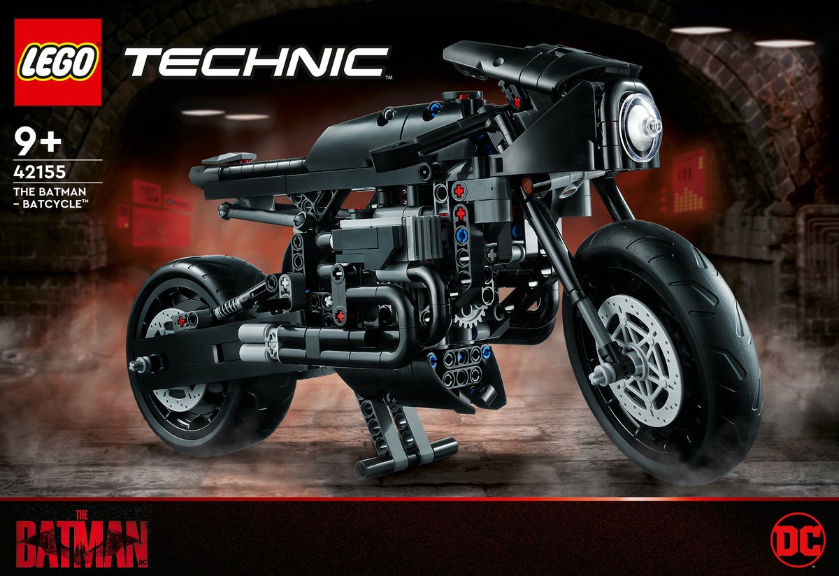 LEGO 21455 The Batman Batcycle